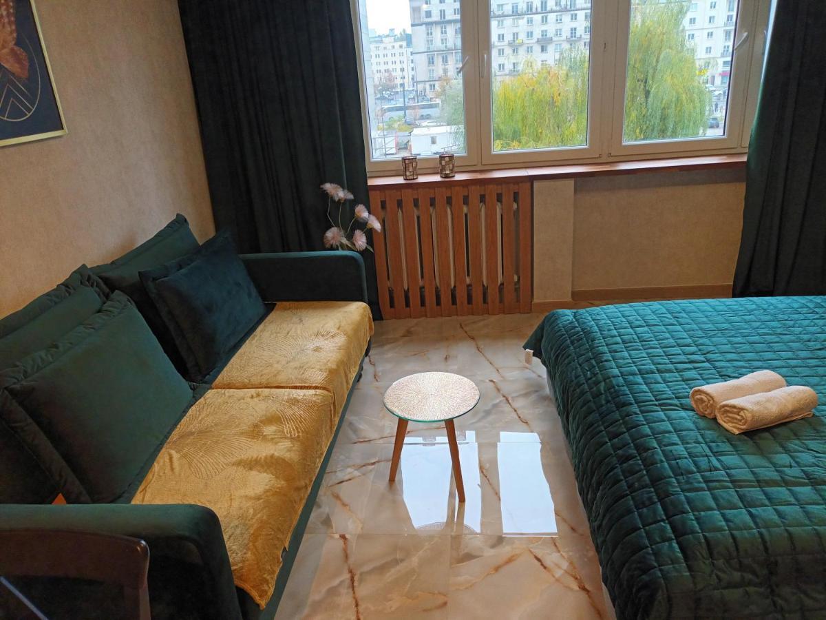 Green Apartament W Centrum Varsovie Extérieur photo